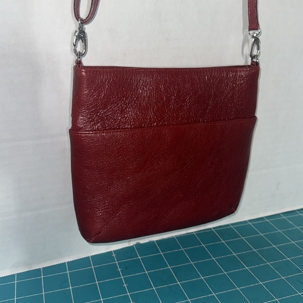Brighton Red 100% Leather Small Crossbody Bag Everyday Wear 7.5” Wx 6.5”Hx 1” D - Picture 9 of 11